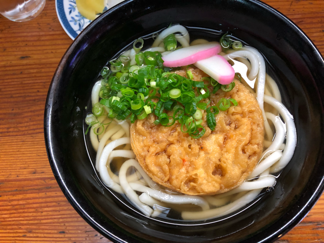 朝、うどん